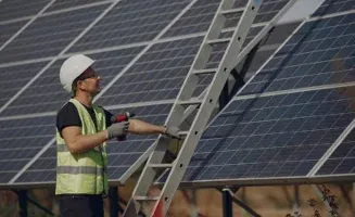 Solarthermie Anlage für Warmwasser durch Sanitär und Heizung München